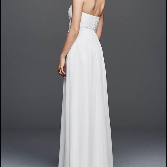 Brand new size 14 wedding dress still in the box! - Picture 3 of 4